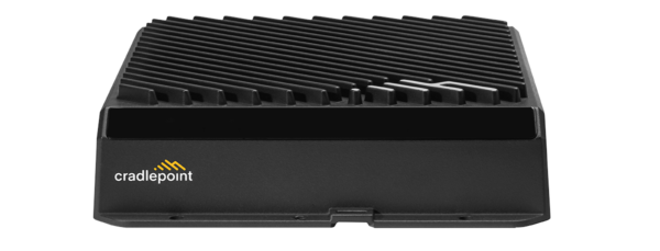 Cradlepoint R1900 5G - Image 4