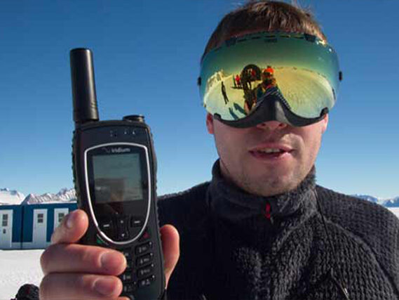 Satellite Phones Iridium 9575