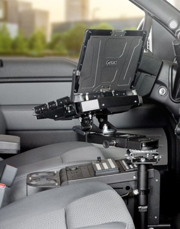 Getac_V110_installed_0_2 Mounted Getac Laptop